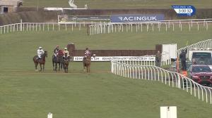 Video preview image for Kelso 15:00 - Ivan Straker Memorial Chase (2)