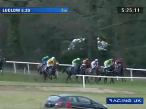 Video preview image for Kempton Park 17:30 - Free Entry For Betdaq Members Handicap