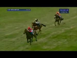 Video preview image for Ayr 14:10 - Bacardi Superior Rum Maiden Hurdle