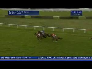 Video preview image for Newbury 14:40 - Read Nicholls and McCain On Betfair Handicap Chase