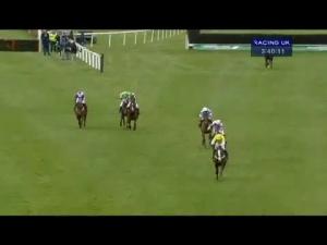 Video preview image for Wincanton 15:45 - Worthingtons Novices' Hurdle