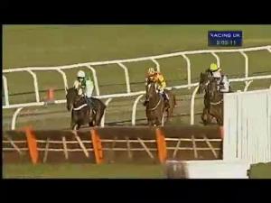 Video preview image for Warwick 17:10 - Radnor & West Hereford Hunt Hunters' Chase (For The Crudwell Cup)