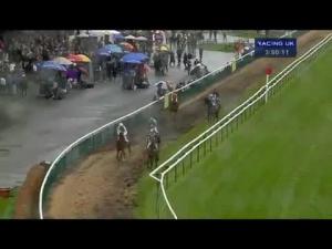 Video preview image for Warwick 15:55 - Call 08000 521321 For All Aintree Prices Maiden Stakes (Div 1)