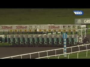 Video preview image for Kempton Park 21:15 - 32Red On The App Store Handicap (5)