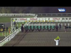 Video preview image for Kempton Park 19:20 - 32Red Casino Median Auction Maiden Stakes (5)