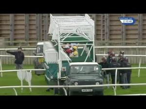 Video preview image for Catterick Bridge 14:10 - Dine and View At Catterick Races Handicap (4)