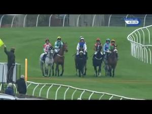 Video preview image for Stratford-on-Avon 16:20 - J.H. Rowe Memorial Handicap Chase (4)