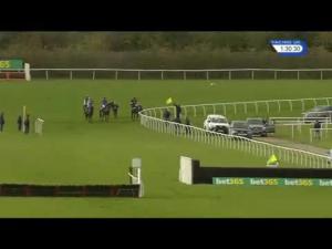 Video preview image for Wetherby 13:30 - Happy 50th Birthday Jayne Forth Novices' Chase (3)