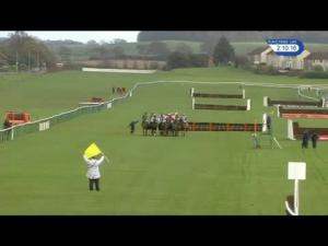 Video preview image for Ayr 14:10 - Glenfiddich Handicap Hurdle (3)