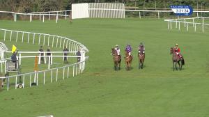 Video preview image for Sandown Park 15:30 - Smarkets 'National Hunt' Novices' Hurdle (4)