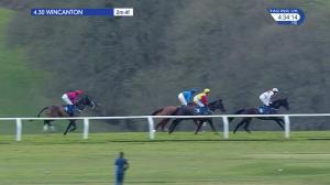 Video preview image for Wincanton 16:30 - Betway Handicap Chase (3)