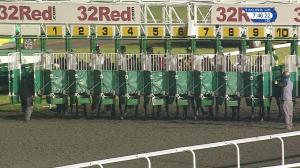 Video preview image for Kempton Park 19:45 - 32red.com Handicap (2)