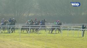 Video preview image for Huntingdon 14:55 - Smarkets Handicap Hurdle (4) (Div 1)