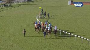 Video preview image for Kempton Park 15:00 - Sky Bet Dovecote Novices' Hurdle (Grade 2) (1)