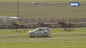Video preview image for Catterick Bridge 14:20 - Injured Jockey's Fund Novices' Chase (4)