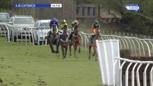 Video preview image for Catterick Bridge 15:20 - Watch Racing UK In Stunning HD Handicap Chase (4)