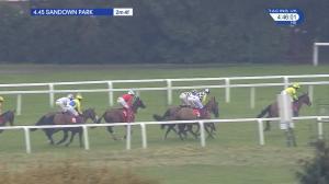 Video preview image for Sandown Park 16:45 - Noel Fehily Cheltenham Previews At 188Bet Novices' Handicap Hurdle (4)