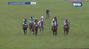 Video preview image for Sandown Park 16:45 - Commission Free Racing At Matchbook Handicap Chase (Qualifier) (3)