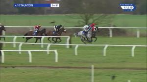 Video preview image for Taunton 16:10 - Invest Southwest Handicap Hurdle (4)