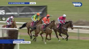 Video preview image for Haydock Park 14:10 - Howdens Joinery Novices' Hurdle (Qualifier) (3)