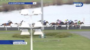 Video preview image for Kempton Park 17:45 - Matchbook Betting Exchange Handicap (5)
