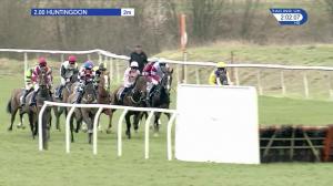 Video preview image for Huntingdon 14:00 - Daily Racing Specials At 188Bet Maiden Hurdle (5) (Div 1)