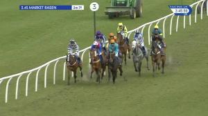 Video preview image for Market Rasen 15:45 - 188Bet Up To £75 Cash Bonus Handicap Hurdle (4)