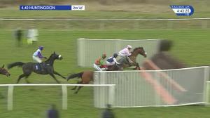 Video preview image for Huntingdon 16:40 - Bet & Watch At 188bet.co.uk Handicap Chase (5)
