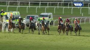 Video preview image for Wincanton 16:15 - Smarkets Handicap Chase (4)