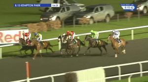 Video preview image for Kempton Park 20:15 - 32Red Handicap (4)