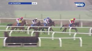 Video preview image for Taunton 14:40 - Toteexacta Novices' Hurdle (4)