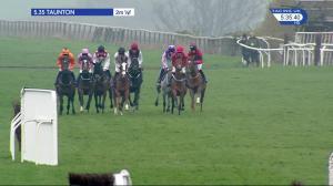 Video preview image for Taunton 17:35 - Irish Thoroughbred Marketing Mares' Maiden Open National Hunt Flat (5)