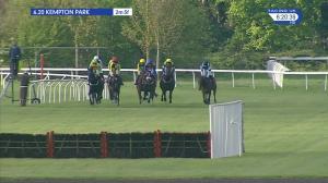 Video preview image for Kempton Park 18:20 - Sika Roofing Rapid 'National Hunt' Novices' Hurdle (4)