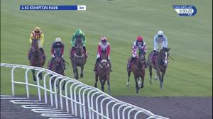 Video preview image for Kempton Park 18:50 - Recticel Insulation Perfect Finish Handicap Chase (3)