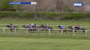 Video preview image for Wetherby 14:40 - Bet At racinguk.com Fillies' Novice Stakes (5)