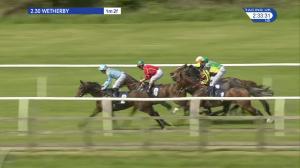 Video preview image for Wetherby 14:30 - totesport.com £20 Free Bets Handicap (4)