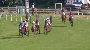 Video preview image for Kempton Park 17:15 - Matchbook Casino Mares' Handicap Hurdle (4)