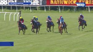 Video preview image for Wincanton 14:20 - Smarkets Betting Exchange Novices' Hurdle (4)