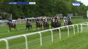 Video preview image for York 16:05 - Equinity Technology Handicap (2)