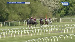 Video preview image for Bangor-On-Dee 15:25 - Wrexham Lager Export Handicap Chase (4)
