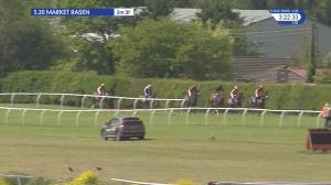 Video preview image for Market Rasen 15:20 - Sherwood Marquees Handicap Chase (5)