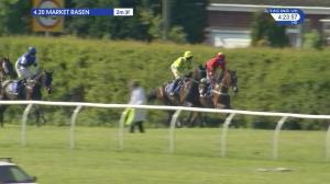 Video preview image for Market Rasen 16:20 - Get Promo Codes At onlinebettingcodes.co.uk Dam Buster Handicap Chase (3)