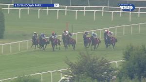 Video preview image for Sandown Park 18:35 - Matchbook Commission Free On All Sports National Stakes (Listed) (1)
