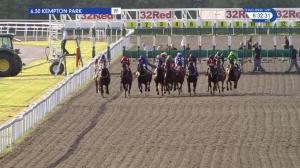 Video preview image for Kempton Park 18:30 - 100% Profits Boost At 32redsport.com Handicap (5)