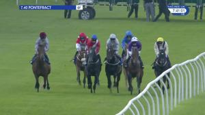 Video preview image for Pontefract 19:40 - Mr Wolf Sprint Handicap (3)