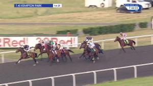 Video preview image for Kempton Park 19:40 - 32Red On The App Store Handicap (Qualifier) (5)