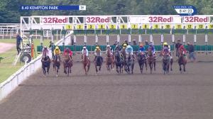 Video preview image for Kempton Park 20:40 - 32Red Casino Handicap (4)