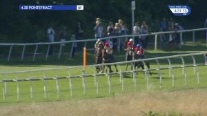 Video preview image for Pontefract 16:30 - Totepool Cashback Club At totesport.com Fillies' Handicap (4)