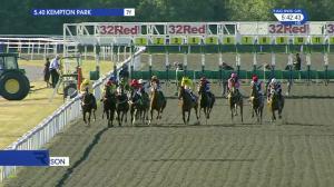 Video preview image for Kempton Park 17:40 - Sue Dodd Memorial Apprentice Handicap (6)