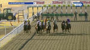 Video preview image for Kempton Park 18:40 - 32Red Casino / ebfstallions.com Novice Stakes (4)